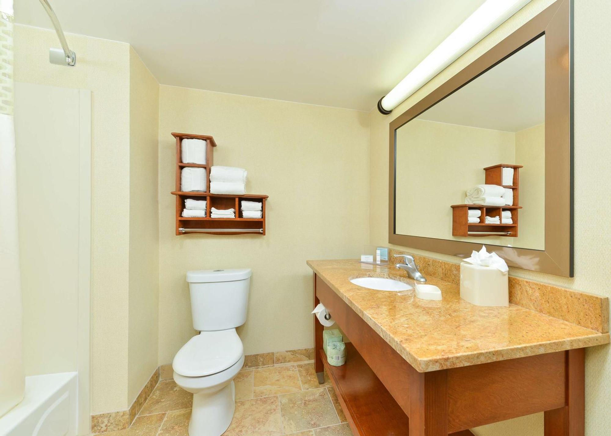 Hampton Inn Chicago-Carol Stream Exteriör bild
