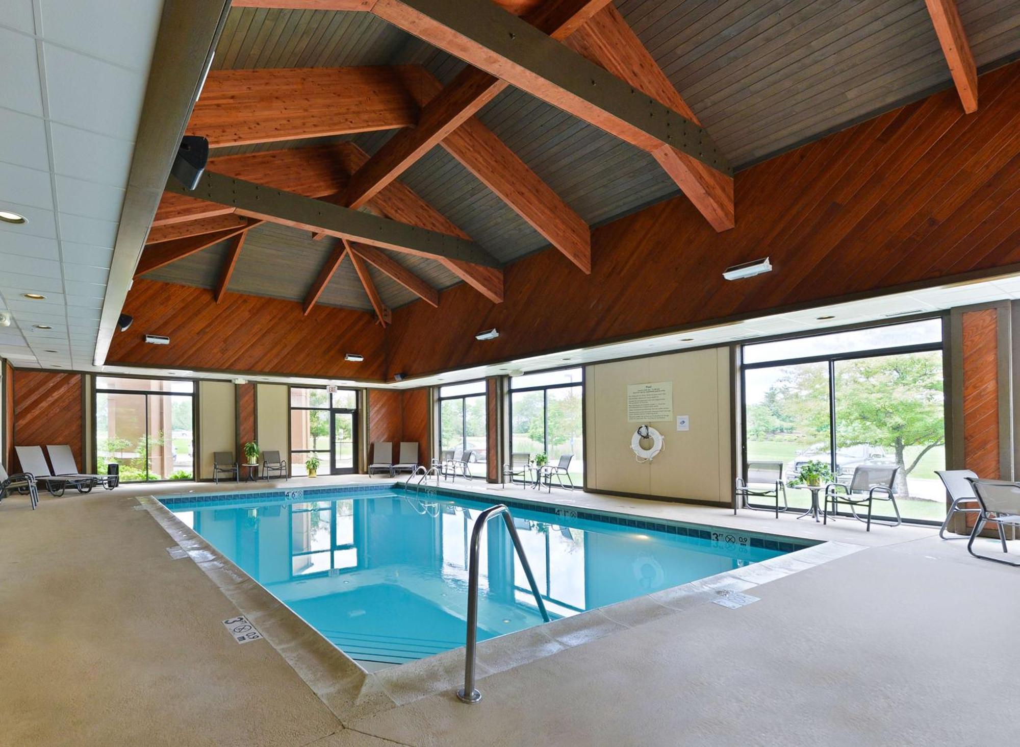 Hampton Inn Chicago-Carol Stream Exteriör bild